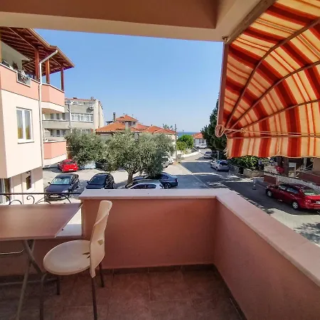 Lägenhetshotell Berk Apart 3*