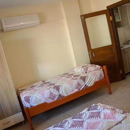 Aparthotel Berk Apart 3*