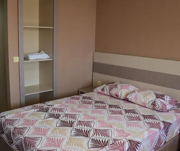 Berk Apart 3* Küçükkuyu