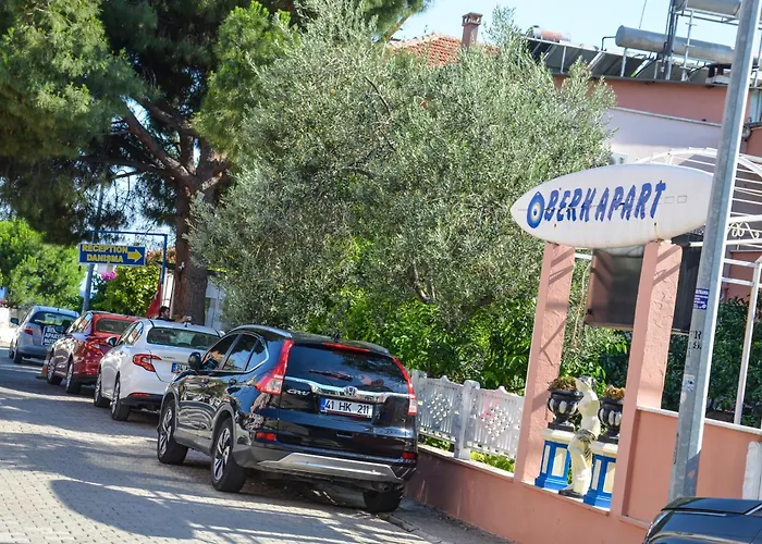 Berk Apart Apartahotel